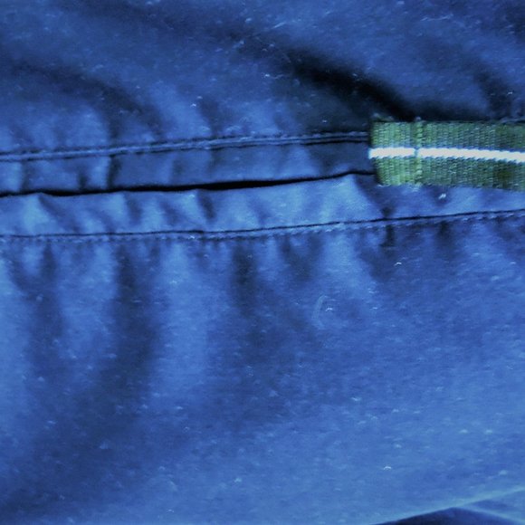 Womans Reversible Jacket (50A) preowned no worn or torn areas clean smoke free - Picture 4 of 9